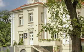 Platinum Residence Boutique